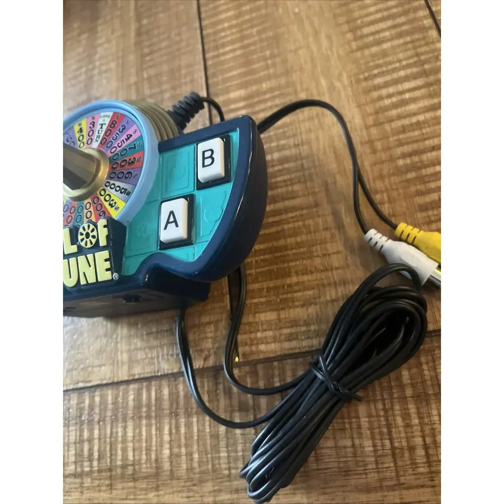 Wheel of Fortune TV Plug N Play TV Game Jakks Pacific Video TESTED & Works 2005